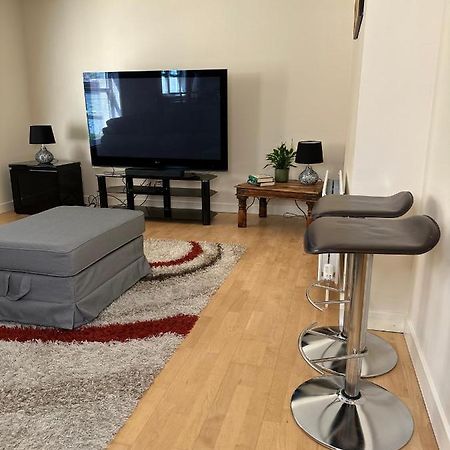 2 Bed City Centre Executive Apartment Aberdeen Esterno foto