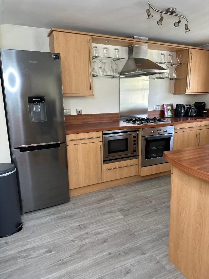 2 Bed City Centre Executive Apartment Aberdeen Esterno foto